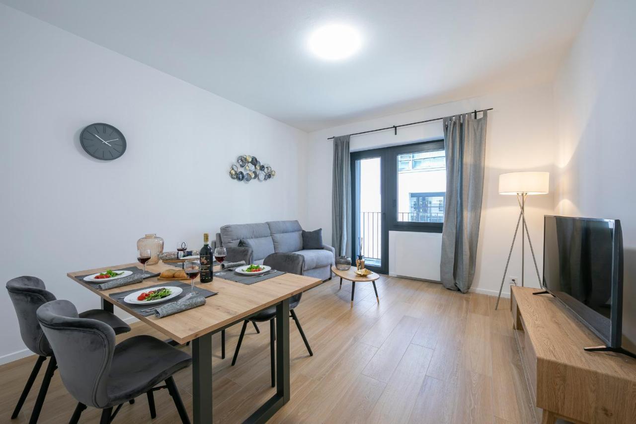 Boutique Apartments - Happy Rentals ルガーノ エクステリア 写真